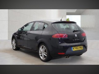 /photos/11645/0a478065-aa63-406c-820c-41c066c46657_i320x240.jpg