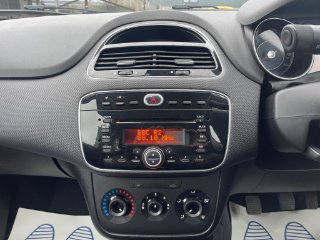 /photos/11645/35ea0e7d-4169-4a64-a94d-e05bc314ac60_i320x240.jpg
