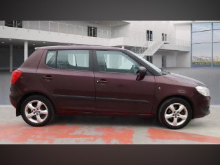 /photos/11645/3d19867c-aa16-4e6b-b975-8a6e4cc22c60_i320x240.jpg