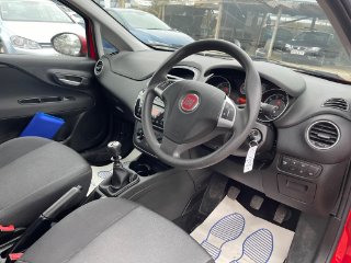 /photos/11645/804d57bb-e5ad-45f9-bb84-63020761d776_i320x240.jpg