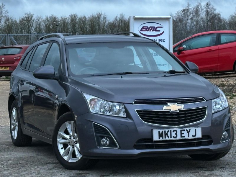 2013 2013 Chevrolet Cruze 1.8 LT Estate 5dr Petrol Auto Euro 5 (141 ps) £4,995 Make: photo