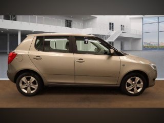 /photos/11645/b8cf7c98-b2cb-4d63-a909-749c2ba50a31_i320x240.jpg