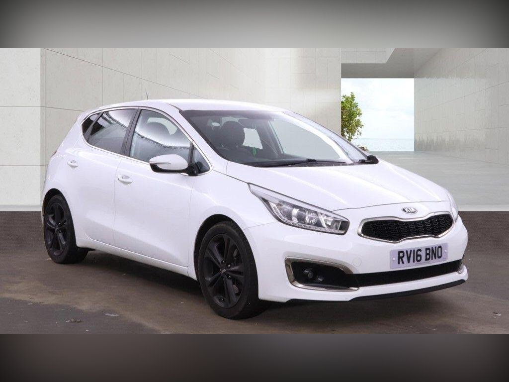 Kia Ceed listing photo